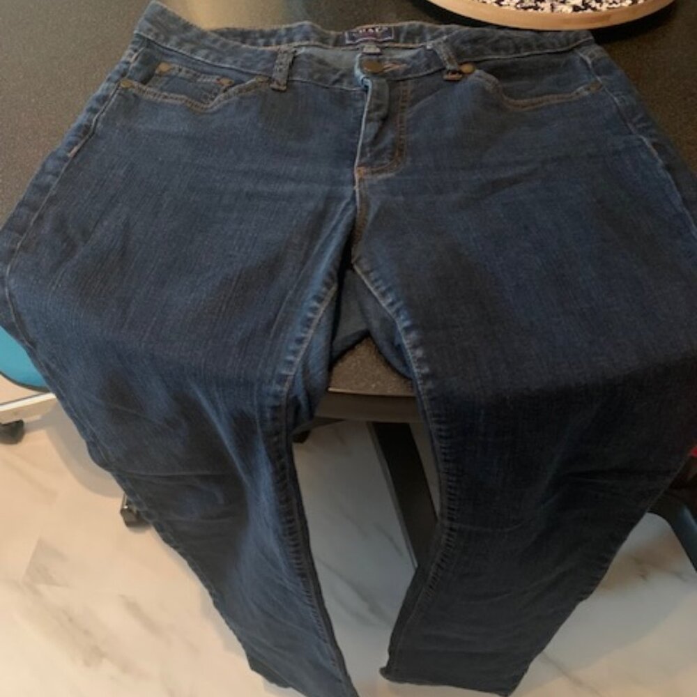 NWOT! - Women's Chaps Blue Jeans